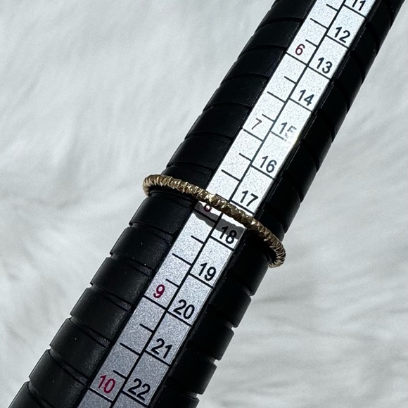 Brand New 14k Gold Stack ring - Picture 5 of 5